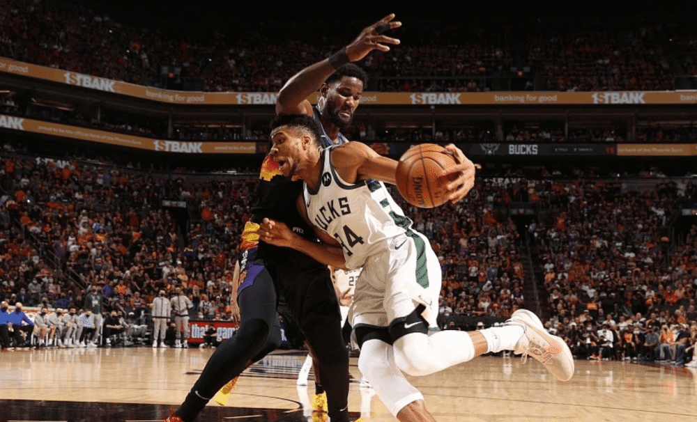 爱游戏下载-刚刚！那不勒斯回应争议备战NBA总决赛密尔沃基雄鹿冲刺阶段外线爆发，赛前洛杉矶湖人备战全明星赛的简单介绍